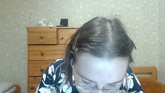 Smart Rose online show from March 18, 8:10 pm