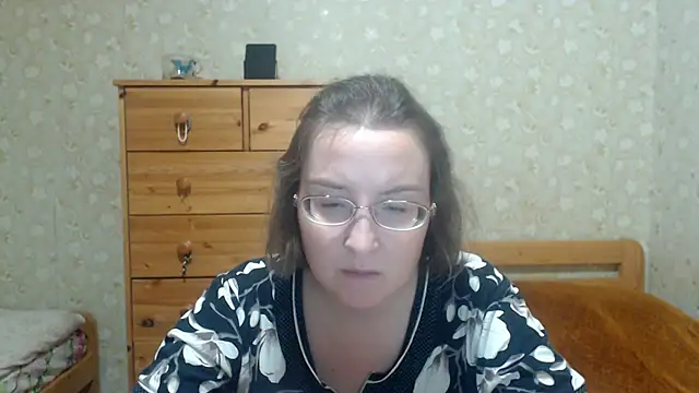 Snapshot of Smart_Rose chatting on October 5, 1:40 am Smart Rose online show from October 5, 1:40 am