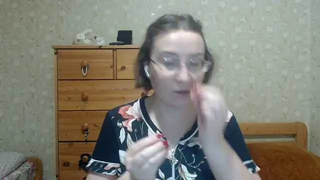 Smart Rose online show from March 10, 8:24 pm