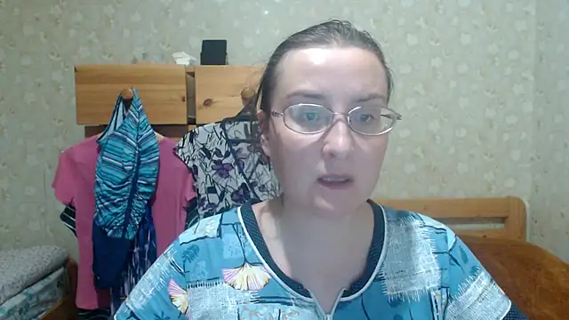 Snapshot of Smart_Rose chatting on December 13, 8:04 pm Smart Rose online show from December 13, 8:04 pm