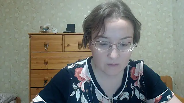 Snapshot of Smart_Rose chatting on April 18, 9:04 pm Smart Rose online show from April 18, 9:04 pm