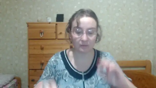 Smart Rose online show from March 2, 9:33 pm