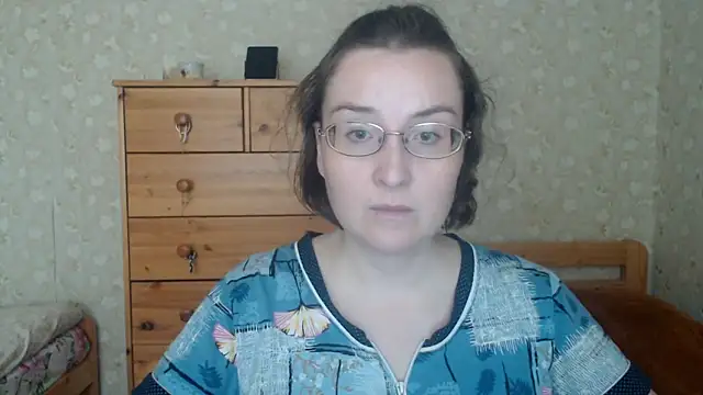 Snapshot of Smart_Rose chatting on November 2, 9:47 am Smart Rose online show from November 2, 9:47 am