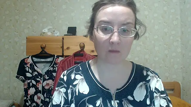 Smart Rose online show from April 13, 7:29 pm