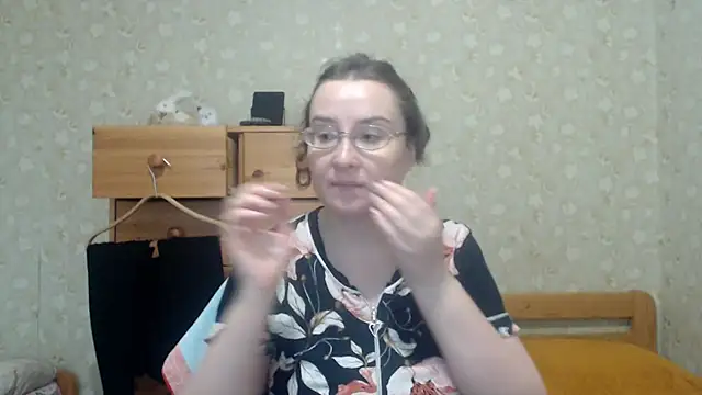 Snapshot of Smart_Rose chatting on April 20, 4:08 pm Smart Rose online show from April 20, 4:08 pm
