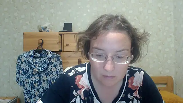 Snapshot of Smart_Rose chatting on June 21, 5:19 pm Smart Rose online show from June 21, 5:19 pm