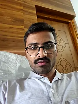 Snapshot of krishna8035 chatting on March 2, 10:37 am krishna8035 online show from March 2, 10:37 am