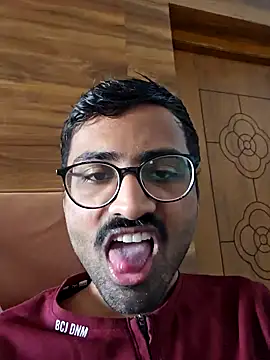 Snapshot of krishna8035 chatting on January 26, 4:30 am krishna8035 online show from January 26, 4:30 am