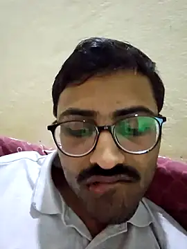 Snapshot of krishna8035 chatting on January 26, 12:43 pm krishna8035 online show from January 26, 12:43 pm