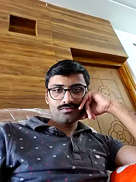 Snapshot of krishna8035 chatting on January 23, 9:18 am krishna8035 online show from January 23, 9:18 am