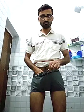 Snapshot of krishna8035 chatting on September 20, 2:11 pm krishna8035 online show from September 20, 2:11 pm