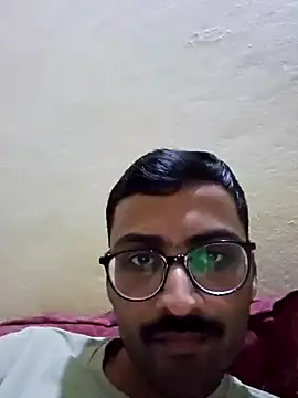 Snapshot of krishna8035 chatting on December 10, 2:50 pm krishna8035 online show from December 10, 2:50 pm