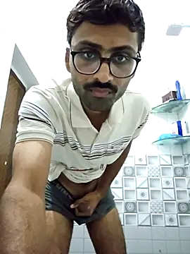 Snapshot of krishna8035 chatting on October 24, 5:23 pm krishna8035 online show from October 24, 5:23 pm