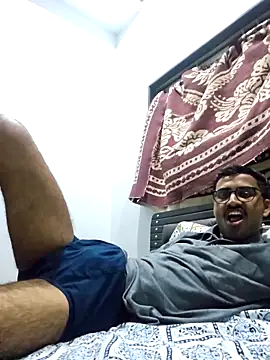 Snapshot of krishna8035 chatting on September 21, 6:46 pm krishna8035 online show from September 21, 6:46 pm