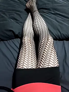 Snapshot of JulietteMaitresse chatting on November 4, 11:41 pm JulietteMaitresse online show from November 4, 11:41 pm