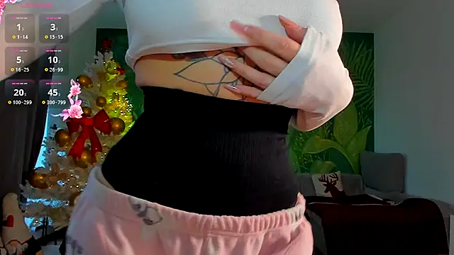 PinkyisHere online show from December 3, 1:54 pm