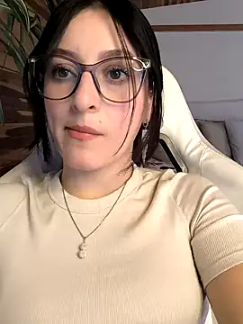 IsabelaGomez online show from January 29, 8:25 pm