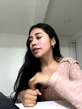 Snapshot of aimi_art1 chatting on October 5, 1:07 am aimi art1 online show from October 5, 1:07 am