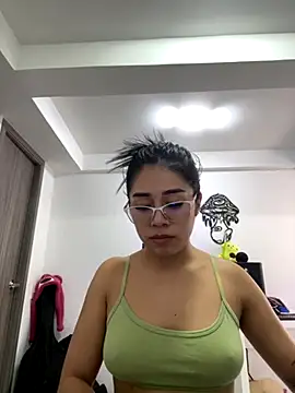 Snapshot of aimi_art1 chatting on September 18, 8:56 pm aimi art1 online show from September 18, 8:56 pm