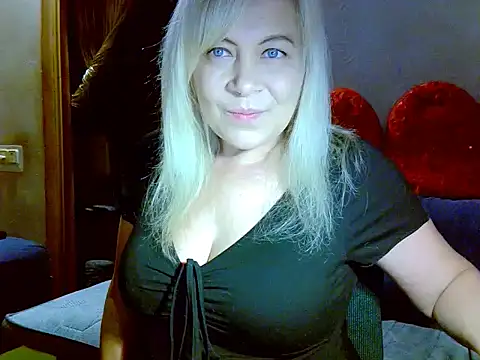 AgoniA7 online show from December 16, 2:32 pm