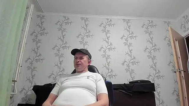 Snapshot of SanFrantsisko chatting on June 30, 8:20 pm SanFrantsisko online show from June 30, 8:20 pm