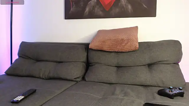 Snapshot of Lucky_Ly chatting on February 7, 8:11 am Lucky Ly online show from February 7, 8:11 am