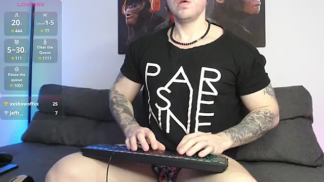 Snapshot of Lucky_Ly chatting on March 23, 5:10 am Lucky Ly online show from March 23, 5:10 am