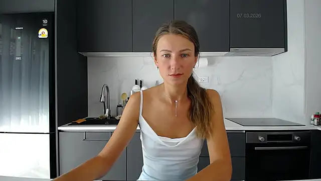  Anna Shine  online show from March 7, 8:43 am