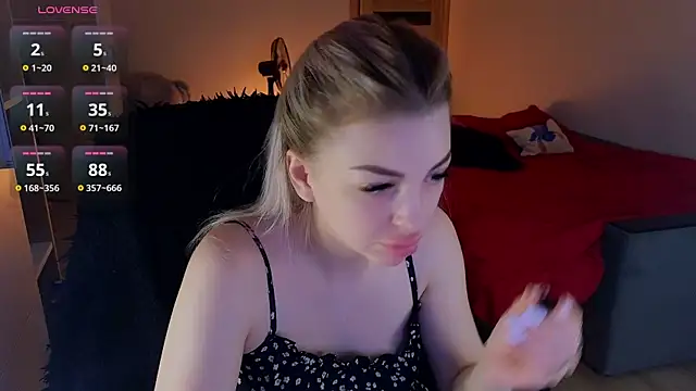 MilanaOmg online show from June 7, 10:48 pm