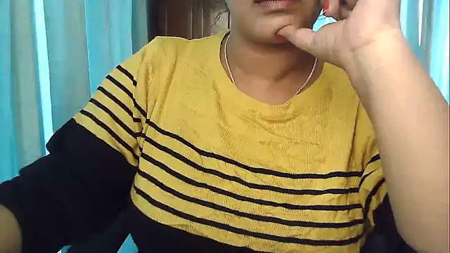 Snapshot of Spandana_Sweety chatting on September 14, 6:47 am Spandana Sweety online show from September 14, 6:47 am