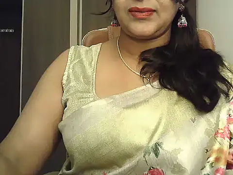 Snapshot of Spandana_Sweety chatting on October 16, 5:38 am Spandana Sweety online show from October 16, 5:38 am