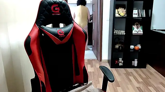 MissTroublle online show from March 25, 10:36 am