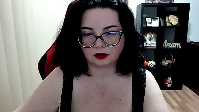 MissTroublle online show from March 20, 7:42 am