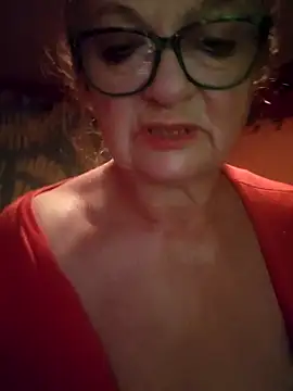 MucMilf59 online show from April 9, 6:30 am