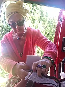 MucMilf59 online show from April 5, 8:43 am