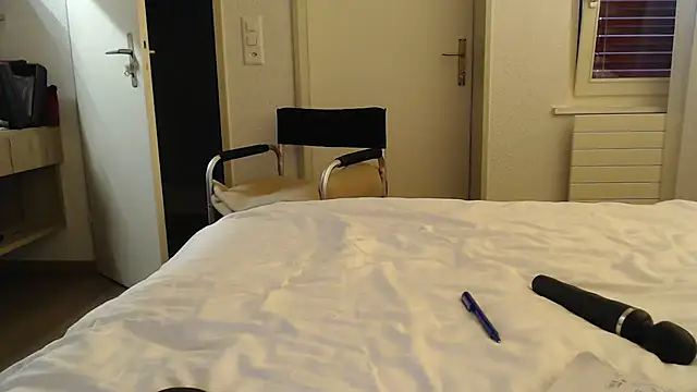 MucMilf59 online show from March 13, 11:48 am