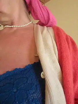 MucMilf59 online show from October 24, 9:19 am