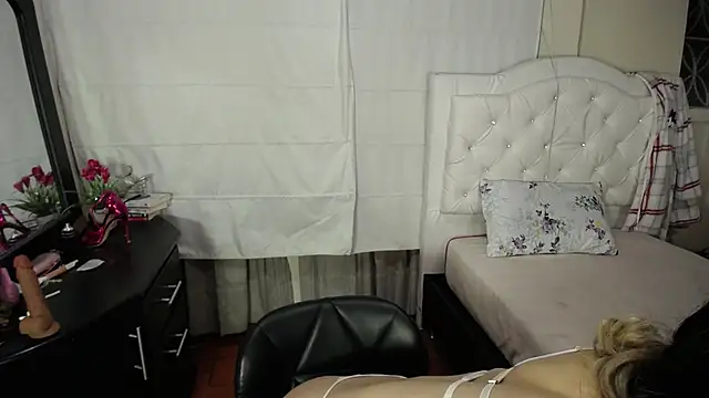 infinitysex1 online show from March 6, 10:54 am