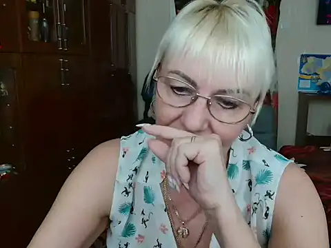 JenaCheim online show from March 11, 6:08 am