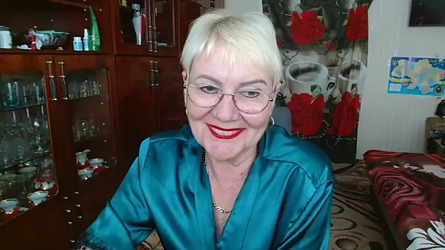 JenaCheim online show from April 7, 7:32 am