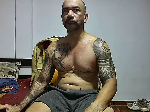 Snapshot of john_balthor chatting on April 22, 12:06 am john balthor online show from April 22, 12:06 am