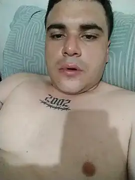 E f online show from October 3, 2:07 pm