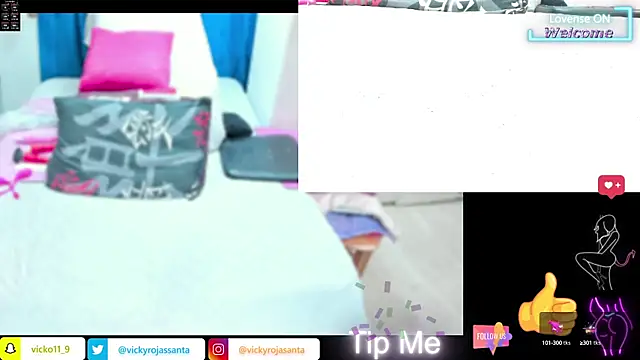 khloeHermaprodit3 online show from October 1, 9:29 pm