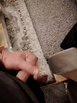 Snapshot of Gazda12 chatting on November 3, 3:56 am Gazda12 online show from November 3, 3:56 am