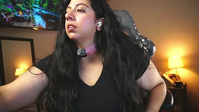 coraline latin online show from March 24, 12:21 am