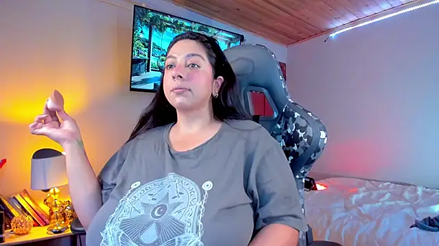 coraline latin online show from January 27, 10:38 pm