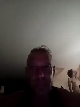 AthleticWomenizer2 online show from May 18, 9:19 pm
