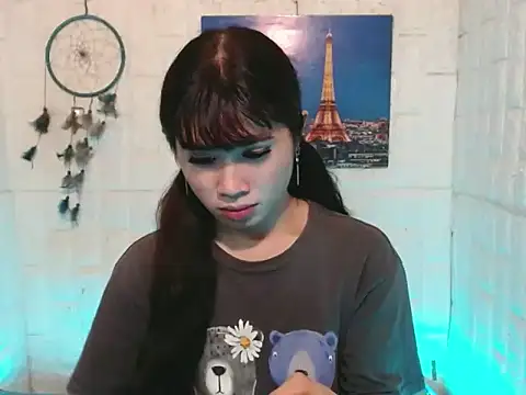 urasian shirley21 online show from April 23, 9:05 pm