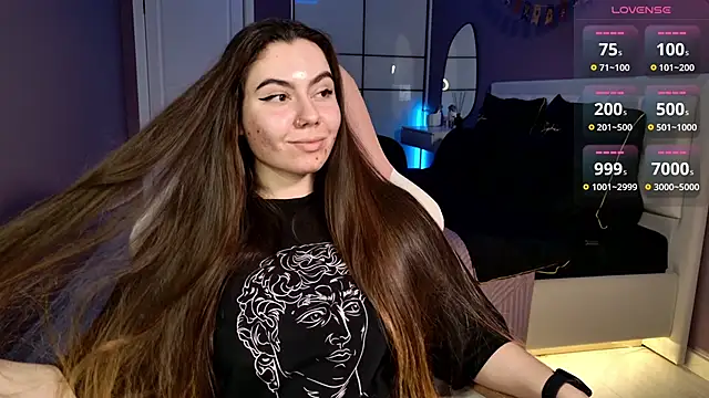 Foxohlove online show from December 4, 8:08 pm