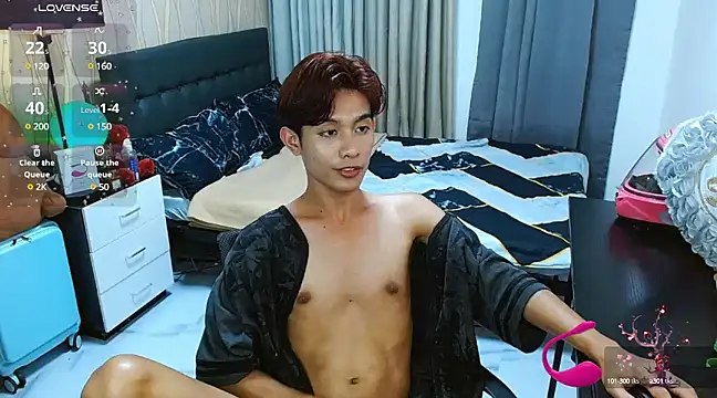 Snapshot of WildestTwink chatting on March 3, 3:54 pm WildestTwink online show from March 3, 3:54 pm